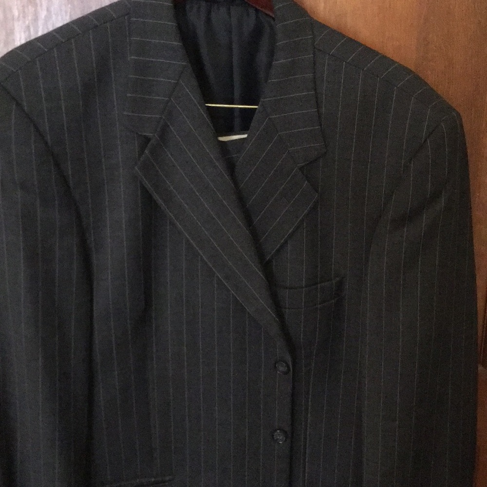 Men’s 2 pc Suit, Charcoal Grey with Stripe